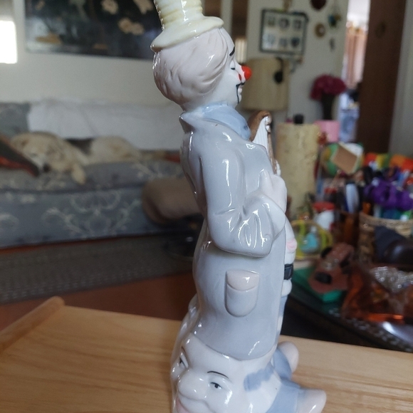 Vintage* Porcelain Espada Navaro Harpsichord Playing Clown - Picture 4 of 5